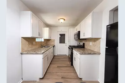 1500 Janann Avenue, Arlington, TX 76014 - Photo 4