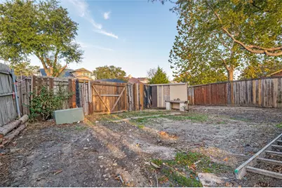 3174 Cross Creek Circle, Grand Prairie, TX 75052 - Photo 24