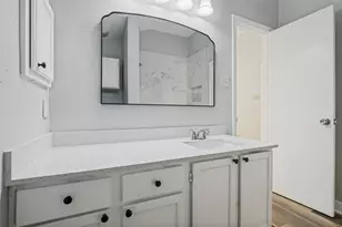 3174 Cross Creek Cir, Grand Prairie, TX 75052 - Photo 20