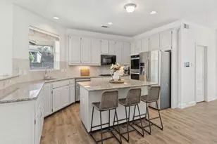 2514 Fallview Ln, Carrollton, TX 75007 - Photo 12