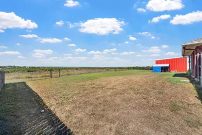 2050 Westward Trail, Bruceville, TX 76630 - Photo 20