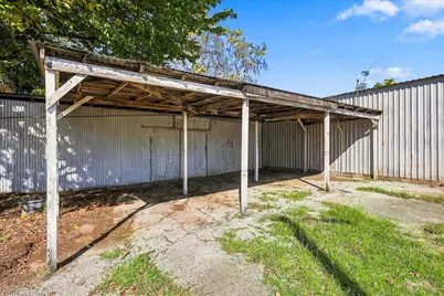 102 College Street, Whitesboro, TX 76273 - Photo 20