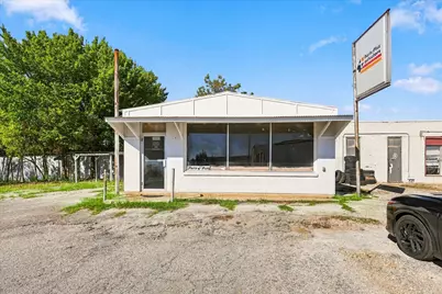 102 College Street, Whitesboro, TX 76273 - Photo 1