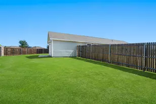 250 Herman Ln, Princeton, TX 75407 - Photo 22