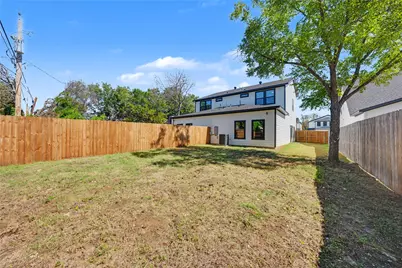 817 Stamps Avenue, Fort Worth, TX 76114 - Photo 16