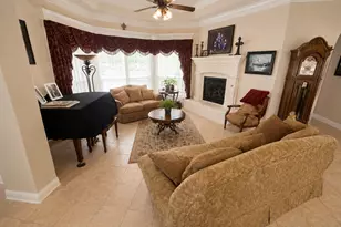 570 Harmony Cir, Weatherford, TX 76087 - Photo 10