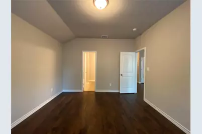 1304 E Magnolia Avenue, Fort Worth, TX 76104 - Photo 12