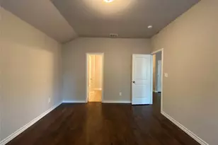 1304 E Magnolia Ave, Fort Worth, TX 76104 - Photo 12