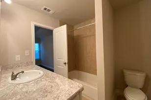 1304 E Magnolia Ave, Fort Worth, TX 76104 - Photo 18