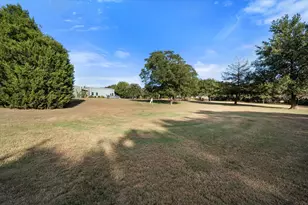 5827 SE County Rd 1095, Corsicana, TX 75109 - Photo 34