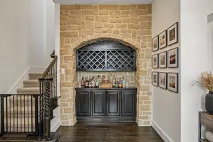 2403 Laguna Ln, Arlington, TX 76012 - Photo 16