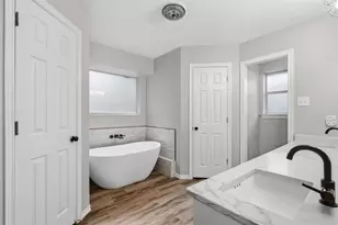 8824 Jason Ct, North Richland Hills, TX 76182 - Photo 26
