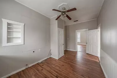 212 N Ruddell Street, Denton, TX 76205 - Photo 12