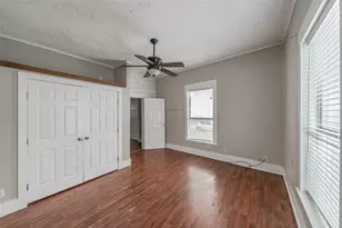 212 N Ruddell St, Denton, TX 76205 - Photo 24
