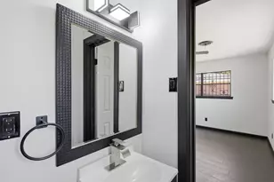 2313 Clearview Dr, Fort Worth, TX 76119 - Photo 22