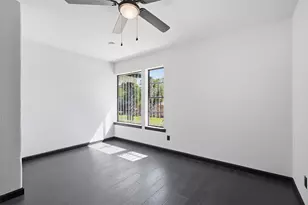 2313 Clearview Dr, Fort Worth, TX 76119 - Photo 26
