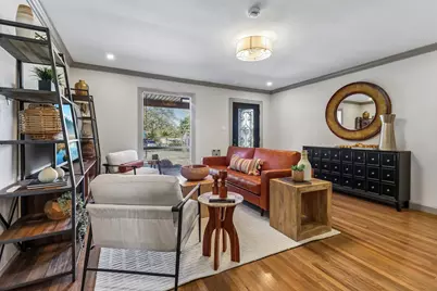 614 Marshalldell Avenue, Dallas, TX 75211 - Photo 10
