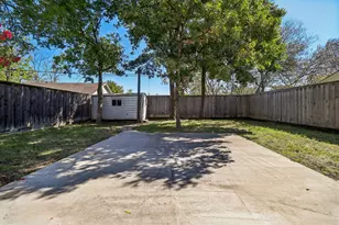 614 Marshalldell Ave, Dallas, TX 75211 - Photo 40
