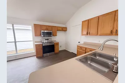 1033 Olivewood Lane, Fort Worth, TX 76140 - Photo 6