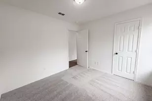 1033 Olivewood Ln, Fort Worth, TX 76140 - Photo 14