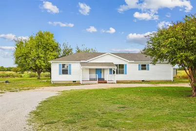 13384 Pruett Road, Krum, TX 76249 - Photo 2