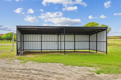13384 Pruett Road, Krum, TX 76249 - Photo 30