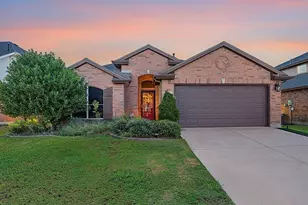 228 Flatwood Dr, Little Elm, TX 75068 - Photo 2