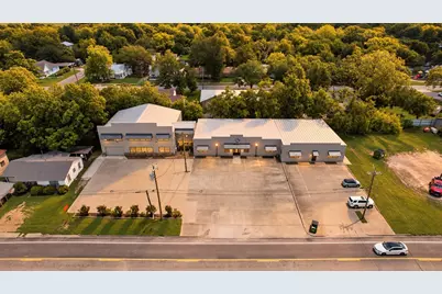 400 N 4th Street, Wills Point, TX 75169 - Photo 1