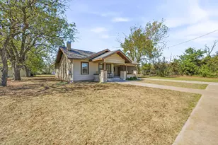 218 W Rogan St, Gorman, TX 76454 - Photo 22