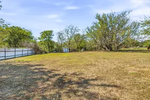 218 W Rogan St, Gorman, TX 76454 - Photo 30