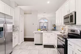 1600 Yellowstone Ave, Lewisville, TX 75077 - Photo 8