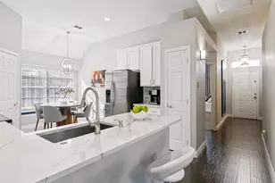 1600 Yellowstone Ave, Lewisville, TX 75077 - Photo 4