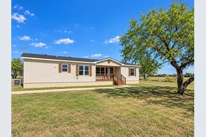 331 Hcr 2207, Aquilla, TX 76622 - Photo 2