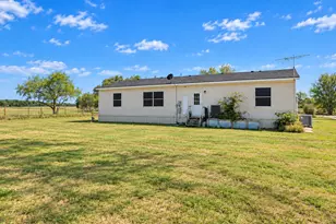 331 HCR 2207, Aquilla, TX 76622 - Photo 6