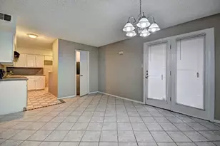 707 E Shady Grove Rd, Irving, TX 75060 - Photo 4