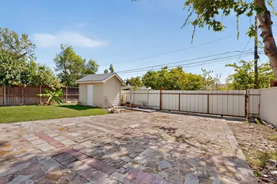 2520 Hillsboro Avenue, Dallas, TX 75228 - Photo 40