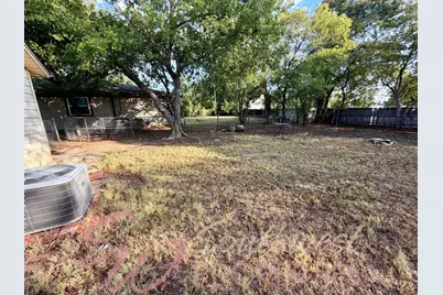 107 Greenview Drive, Stephenville, TX 76401 - Photo 20
