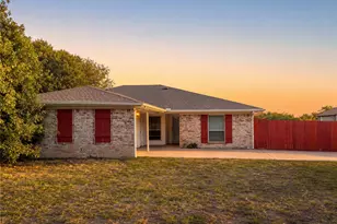 1800 Camelot Cove, Plano, TX 75074 - Photo 1