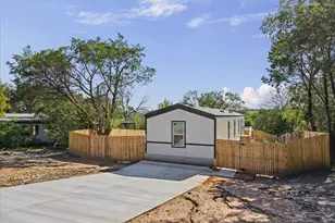 4206 Cortez Ct, Granbury, TX 76048 - Photo 8