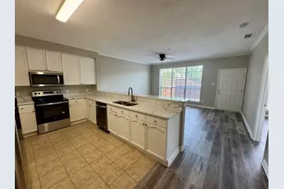 3500 E Park Boulevard #18, Plano, TX 75074 - Photo 4