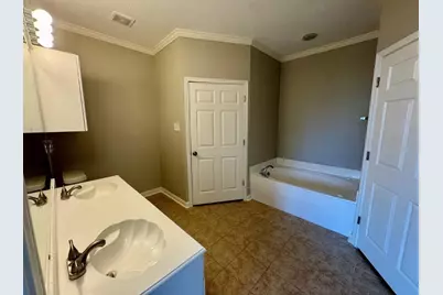 3500 E Park Boulevard #18, Plano, TX 75074 - Photo 8