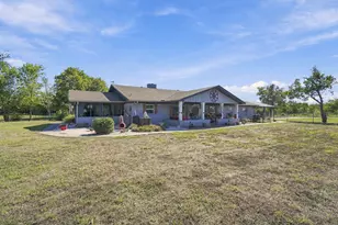 1309 W Madison St, Ennis, TX 75119 - Photo 30