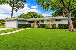 1813 Thomas Pl, Arlington, TX 76010 - Photo 4