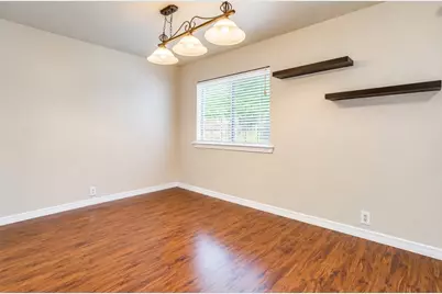 1813 Thomas Place, Arlington, TX 76010 - Photo 10
