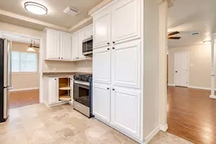1813 Thomas Pl, Arlington, TX 76010 - Photo 14