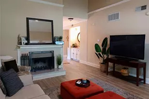 3611 Soft Wind Ct, Grapevine, TX 76051 - Photo 4