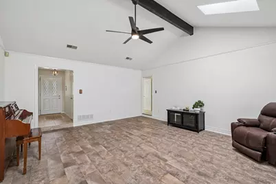 4609 Lester Drive, Arlington, TX 76016 - Photo 8