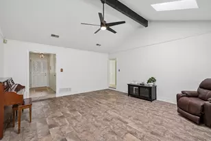 4609 Lester Dr, Arlington, TX 76016 - Photo 8