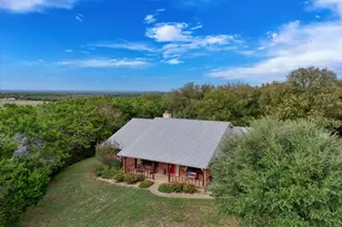 1600 Fox Ridge Rd, Lorena, TX 76655 - Photo 2