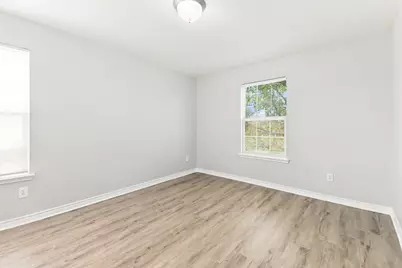 1601 Princess Lane, Little Elm, TX 75036 - Photo 10